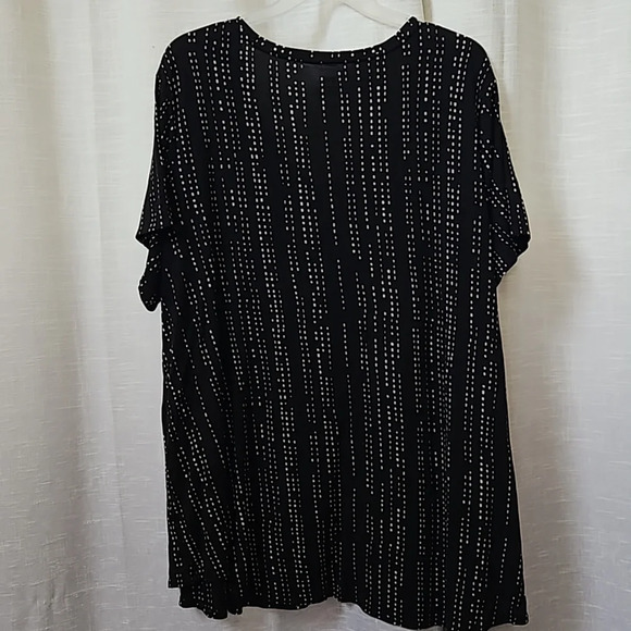 EVRI TEE - Picture 3 of 6